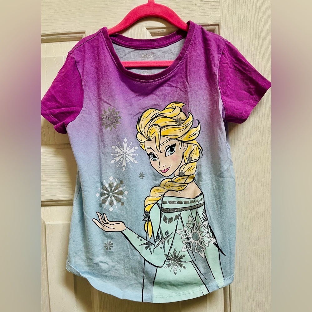 Disney Frozen Elsa Kids Tee sz 7